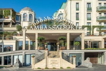 هر آنچه باید از هتل Ambassadori تفلیس بدانید + ویدئو
