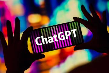 ChatGPT چیست و چگونه کار میکند (اطلاعات جامع)