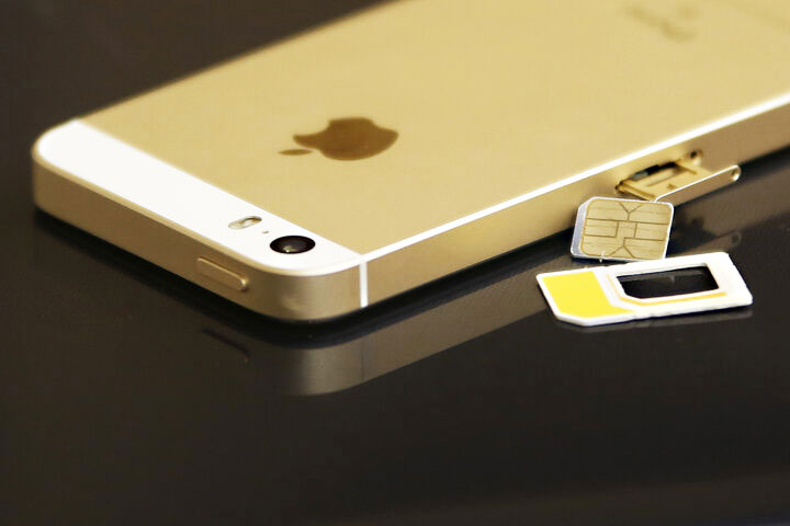 امکان رجیستری موبایل فقط در گمرک فرودگاه