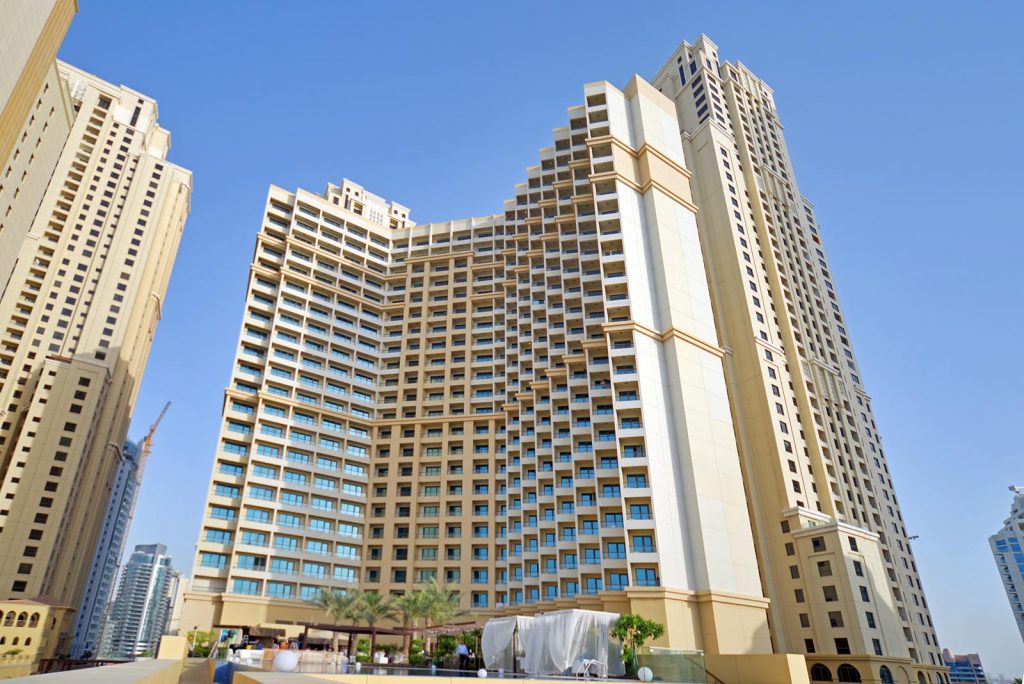  چشم‌انداز بزرگترین چرخ و فلک جهان از هتل اوشن ویو JA + ویدیو