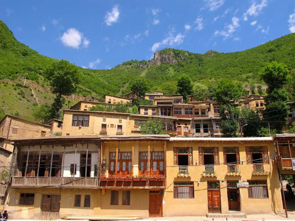 دست سوداگران را از روستاها کوتاه کنید