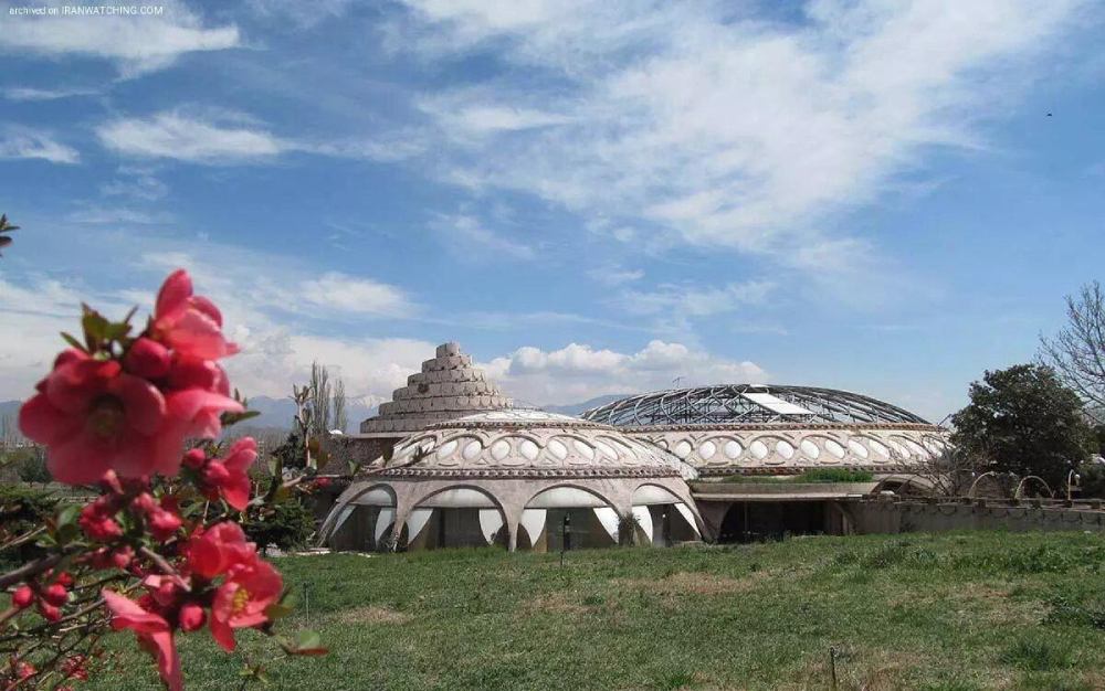 سرنوشت کاخ شمس؛ از زمین کشاورزی تا رستوران!