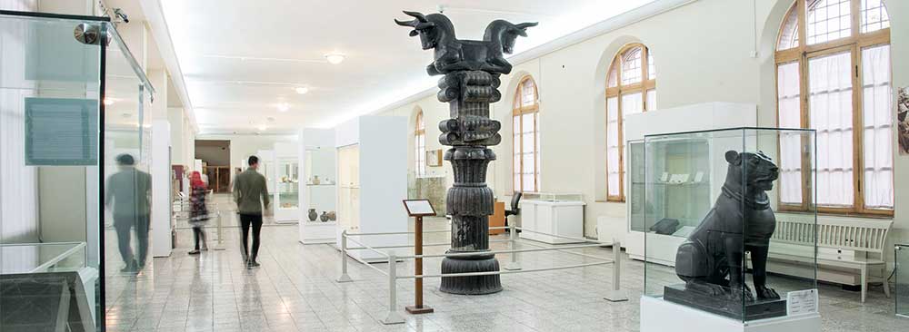 امشب در موزه ملی ایران در زمان سفر کنید