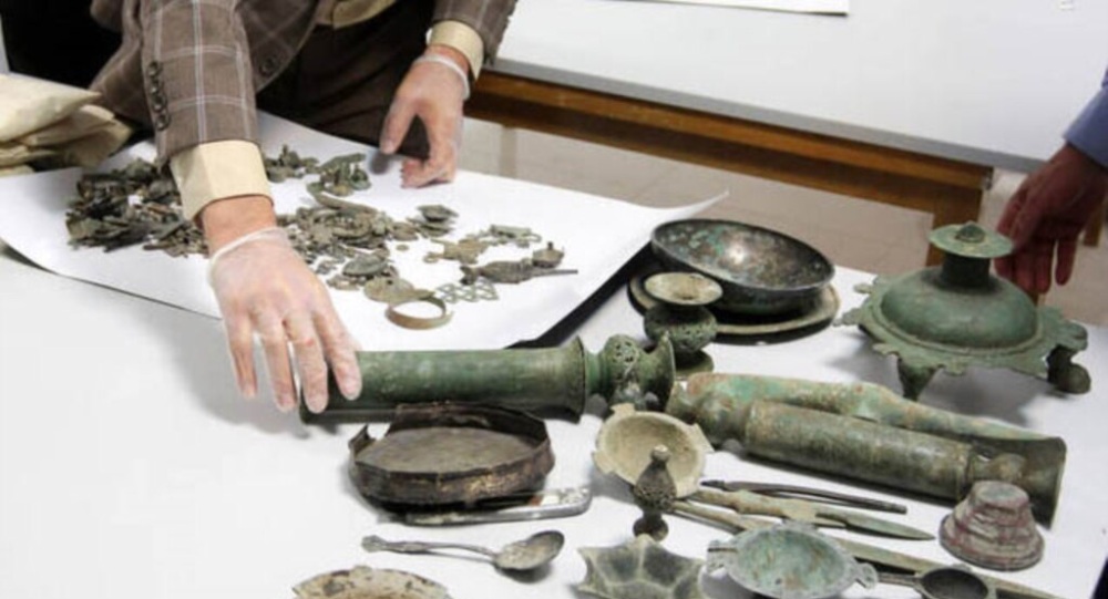 سلطان عتیقه ایران به دام افتاد!