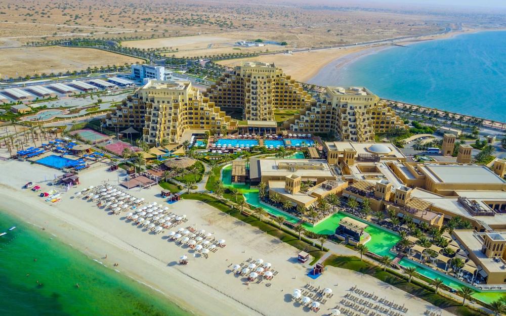 جذاب‌ترین امکانات هتل ریکسوس باب‌ البحر راس الخیمه + ویدیو