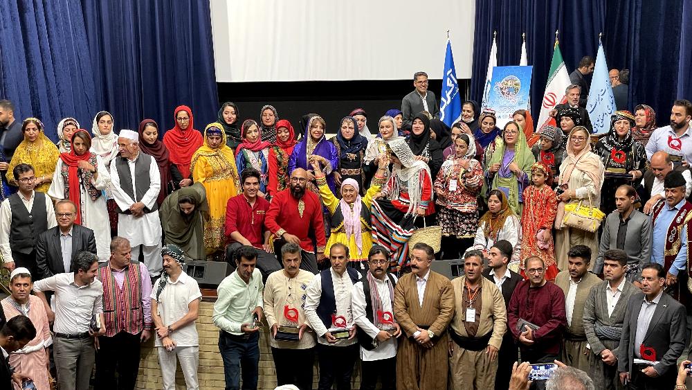 بومگردی‌ها؛ محبوب مردم ایران