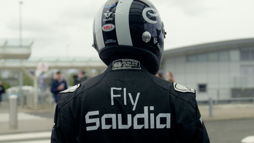 ویراژ عربستانی‌ها در قلب انگلیس + ویدیو