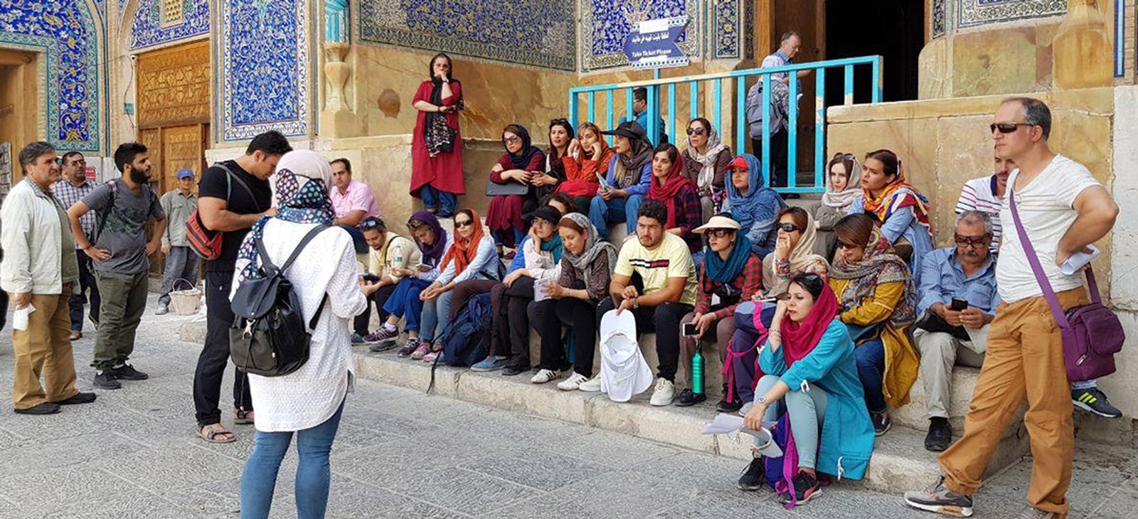 وبینارهای آموزشی «روز جهانی راهنمایان گردشگری»