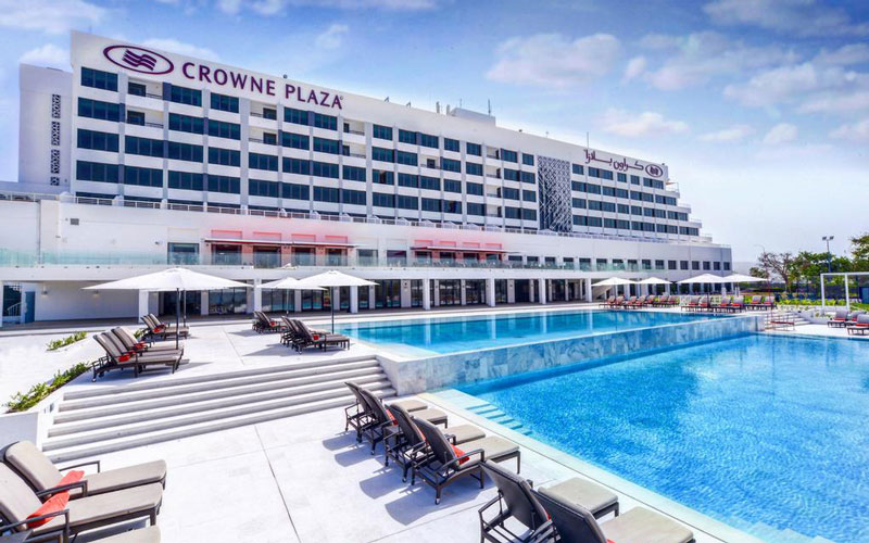 همه چیز درباره هتل Crowne Plaza مسقط + ویدیو