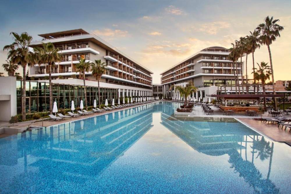 بهترین هتل های آنتالیا ۲۰۲۲ - ریزورت آکاندوز سنت باروت کالکشن