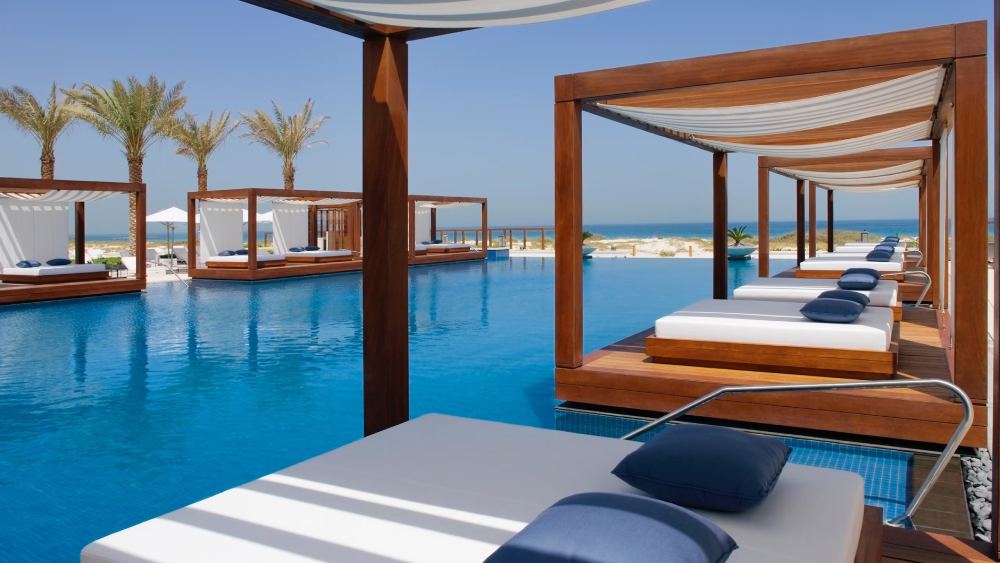 ساحل یاس بیچ