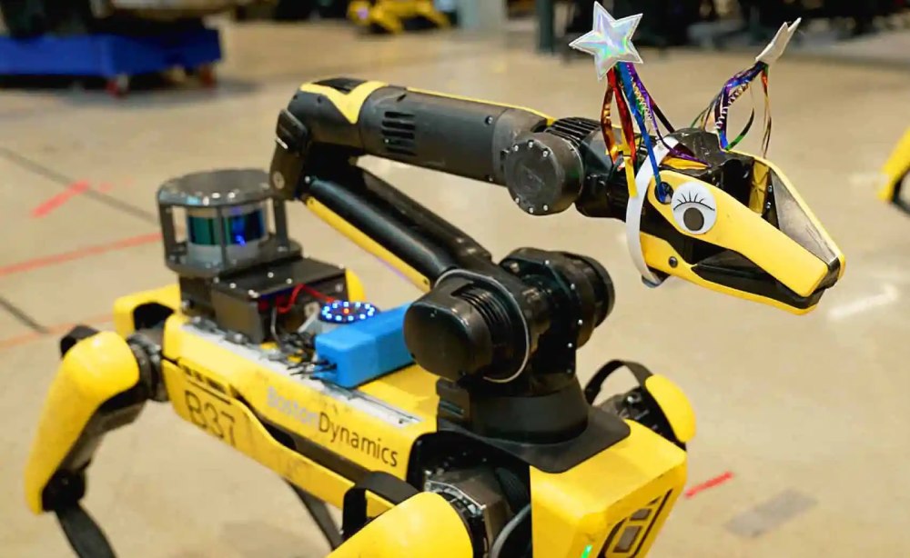 «اسپات» (Spot)، ربات معروف شرکت آمریکایی بوستون داینامیکس (Boston Dynamics)
