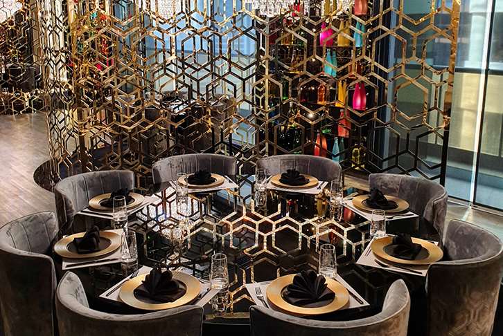 رستوران ها و خدمات پذیرایی در هتل جوورا - رستوران  level Twelve