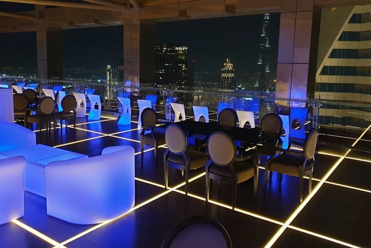 رستوران ها و خدمات پذیرایی در هتل جوورا - رستوران Highest view