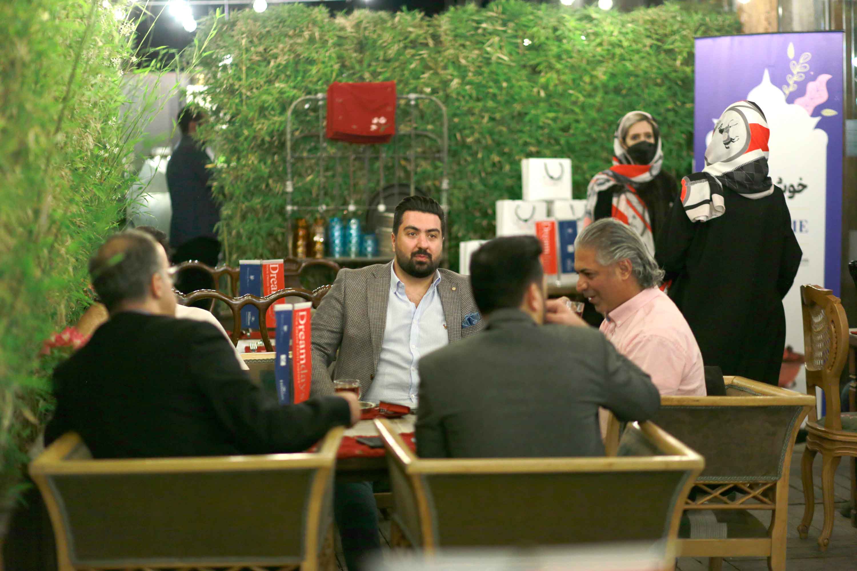 ضیافت افطار هتل‌های حبتور سیتی در تهران