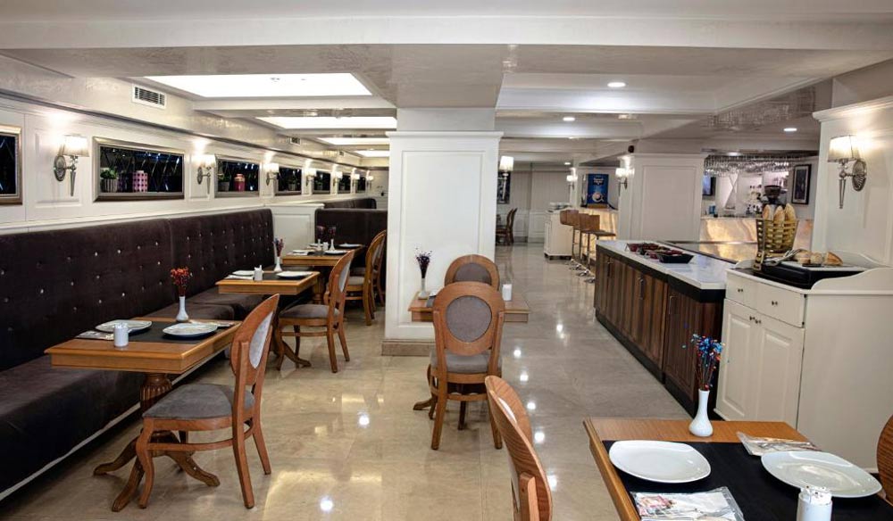 رستوران هتل دوسو دوسی اولد سیتی استانبول