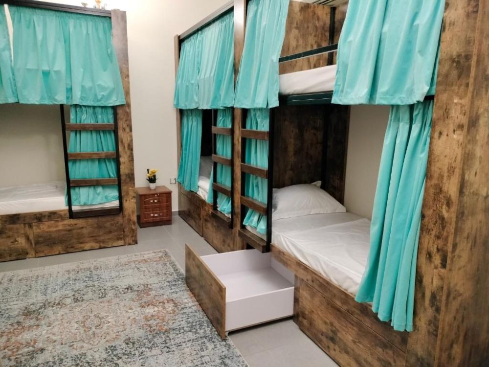 هاستل در ابوظبی