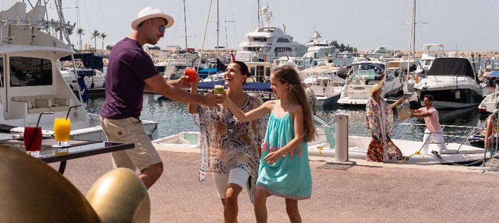 امکانات و تفریحات هتل جبل علی پالم تری کورت - مارینا