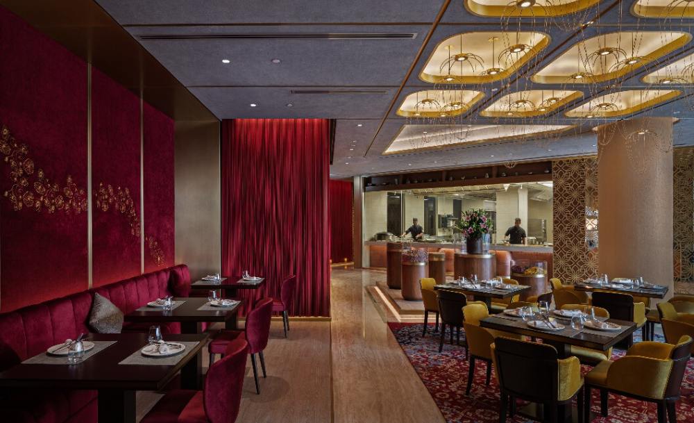 رستوران‌ ها و خدمات پذیرایی هتل جبل علی پالم تری کورت - رستوران Kinara