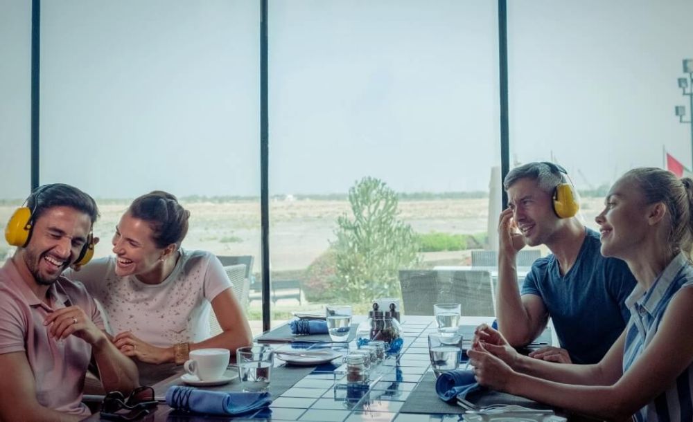 رستوران‌ ها و خدمات پذیرایی هتل جبل علی پالم تری کورت - رستوران Shooters