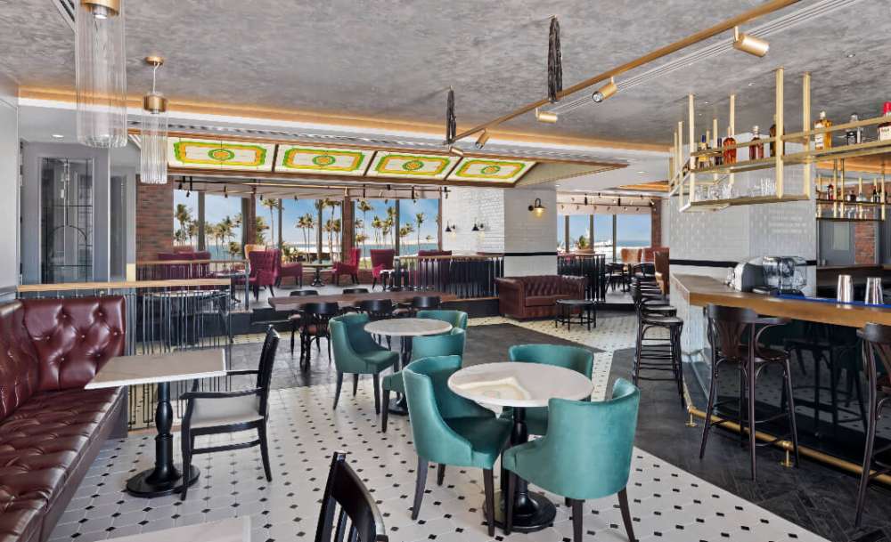 رستوران‌ ها و خدمات پذیرایی هتل جبل علی پالم تری کورت - رستوران Gama Da Vasca