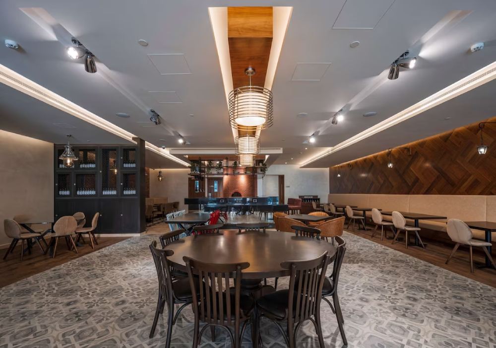 رستوران ها و خدمات پذیرایی در هتل رادیسون رأس‌الخیمه - رستوران La med