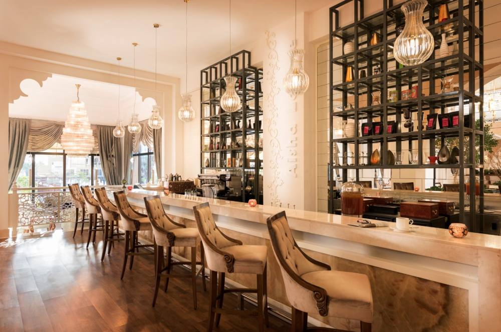 رستوران ها و خدمات پذیرایی در هتل ریکسوس باب‌البحر - لابی لانژ Aisha 