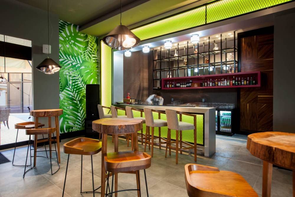 رستوران ها و خدمات پذیرایی در هتل ریکسوس باب‌البحر - بار  Mojito