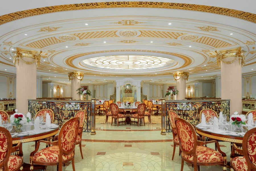 رستوران های هتل Raffles the palm