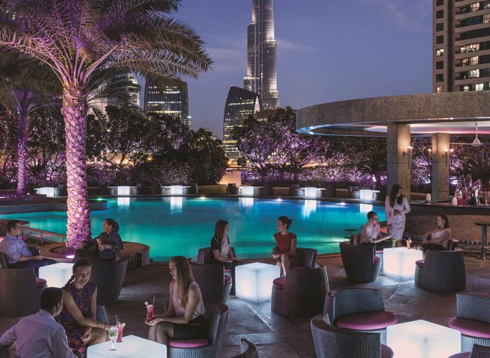 رستوران و خدمات پذیرایی در هتل شانگری لا دبی -بار Ikandy ultra lounge