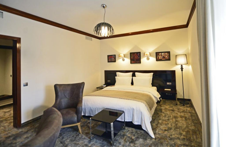 اتاق های اقتصادی هتل ambassadori 