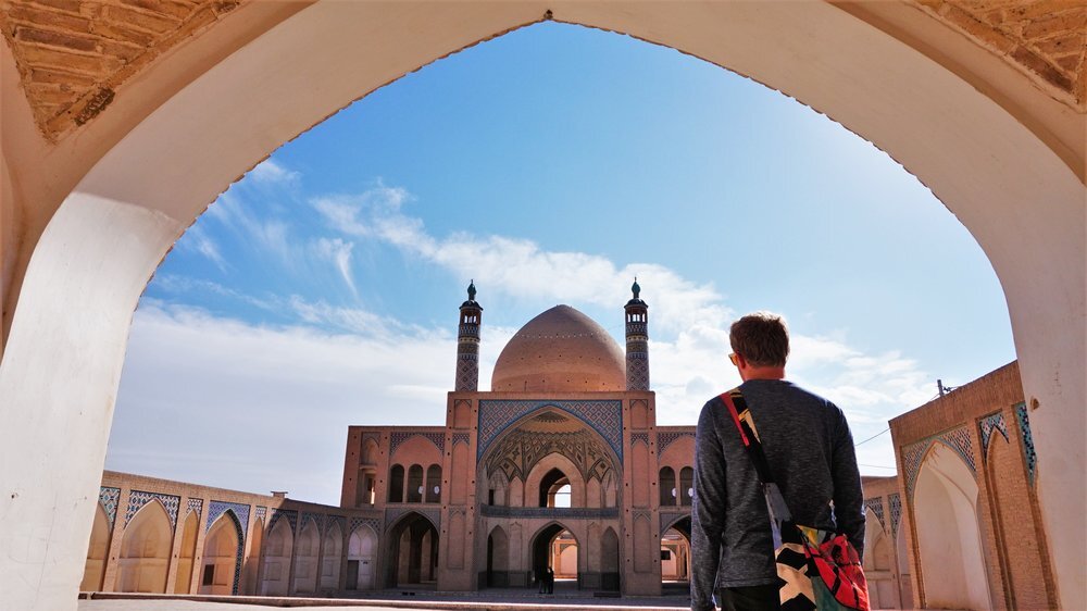 چالش های کارآفرینان گردشگری در ایران