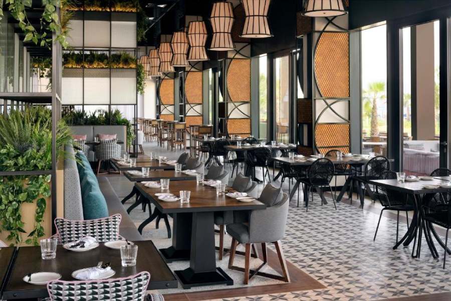 هتل موون پیک راس الخیمه - رستورانMÖCA LOBBY LOUNGE