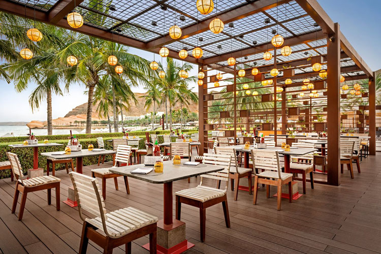 رستوران های ریزورت شانگری لا